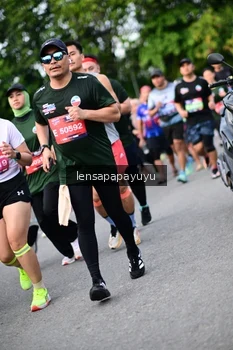 Runner Photo 4152102
