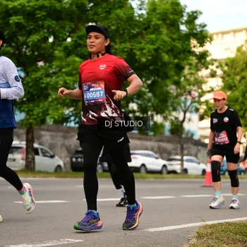 Runner Photo 4152103