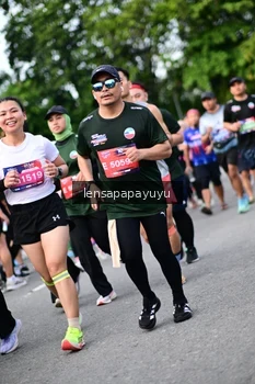 Runner Photo 4152109