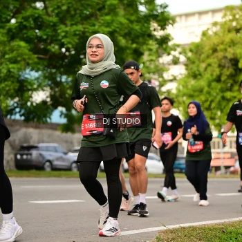 Runner Photo 4152113