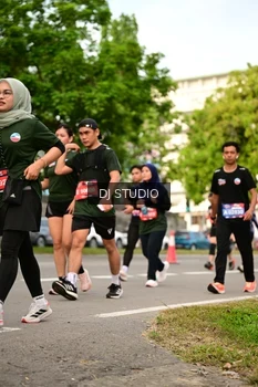 Runner Photo 4152130