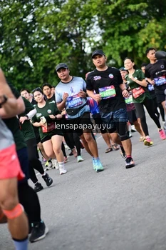 Runner Photo 4152132