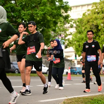 Runner Photo 4152134