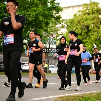 Runner Photo 4152146