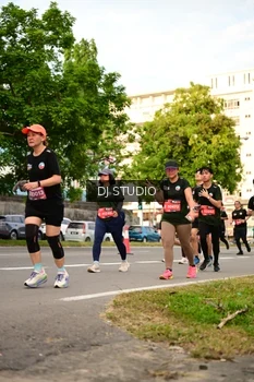 Runner Photo 4152147
