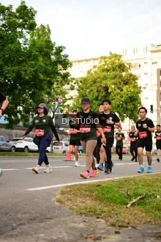 Runner Photo 4152150