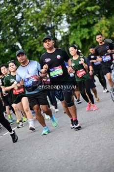 Runner Photo 4152153