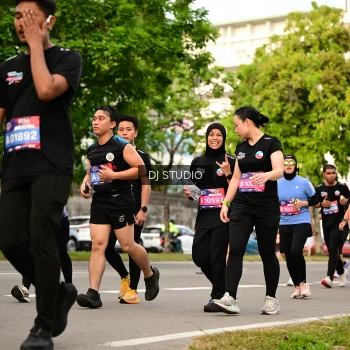 Runner Photo 4152163