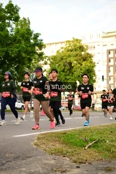 Runner Photo 4152165