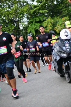 Runner Photo 4152181