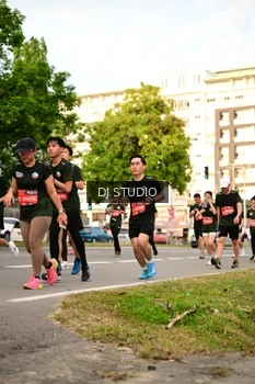 Runner Photo 4152183