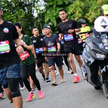 Runner Photo 4152188