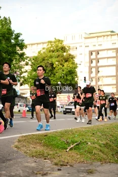 Runner Photo 4152191