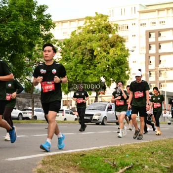 Runner Photo 4152196