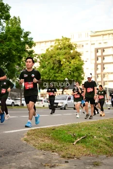 Runner Photo 4152197