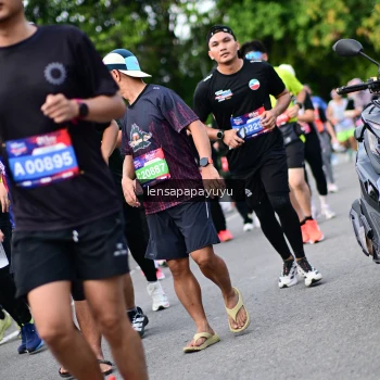 Runner Photo 4152211