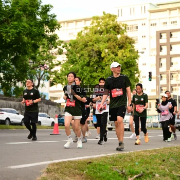 Runner Photo 4152224