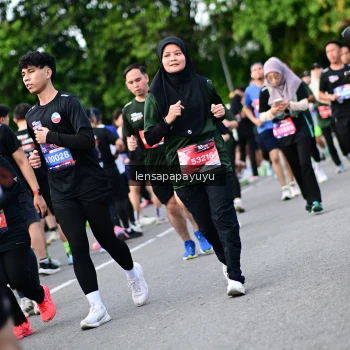 Runner Photo 4152240