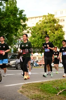 Runner Photo 4152297