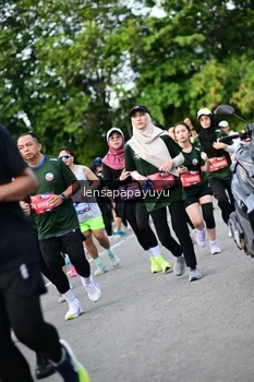 Runner Photo 4152320