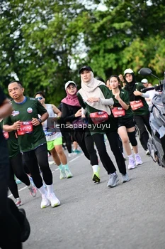 Runner Photo 4152340