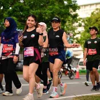 Runner Photo 4152347