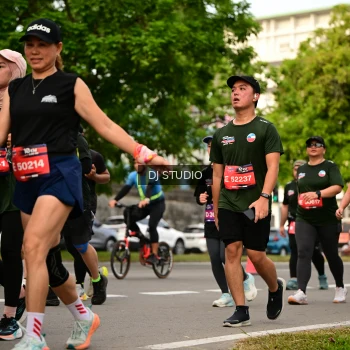 Runner Photo 4152379