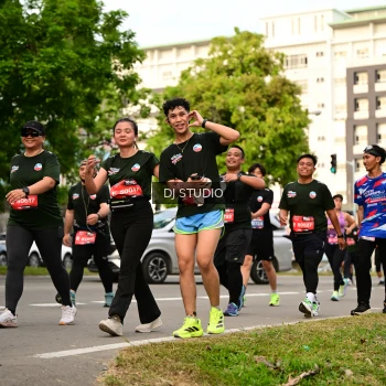 Runner Photo 4152437