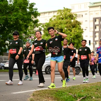Runner Photo 4152438