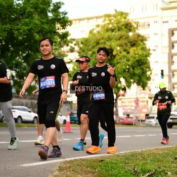 Runner Photo 4152471