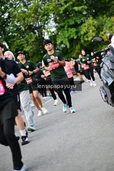 Runner Photo 4152488