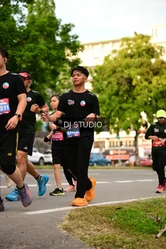 Runner Photo 4152489