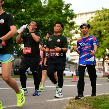 Runner Photo 4152519