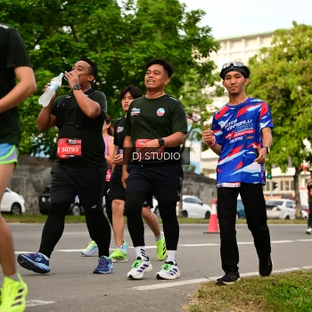 Runner Photo 4152523
