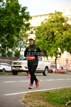 Runner Photo 4152538