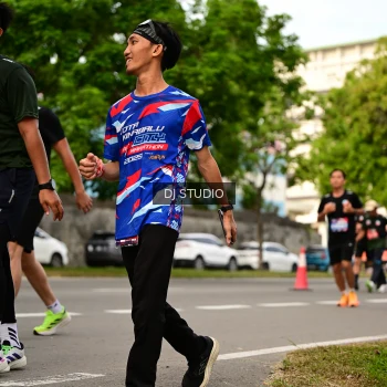 Runner Photo 4152544