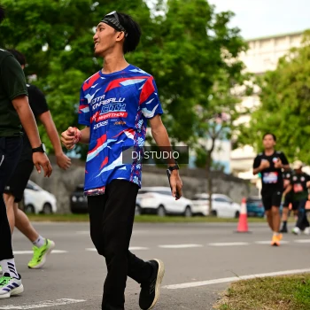Runner Photo 4152545