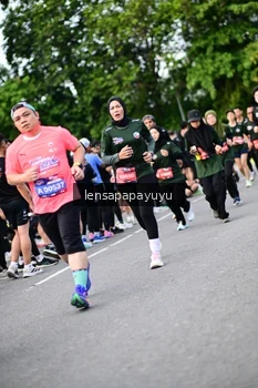 Runner Photo 4152546