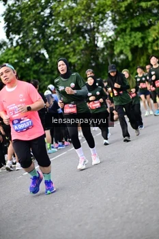 Runner Photo 4152560