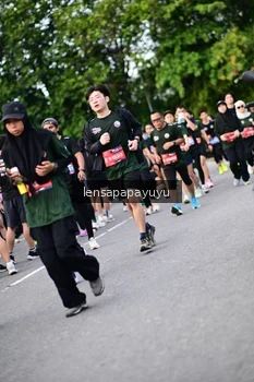 Runner Photo 4152567