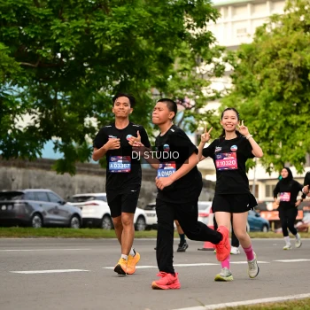 Runner Photo 4152581