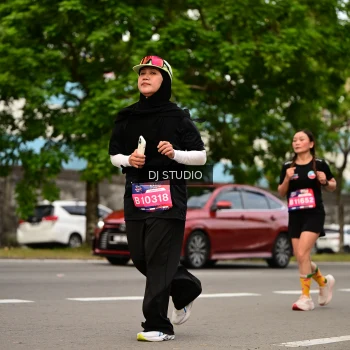 Runner Photo 4152584