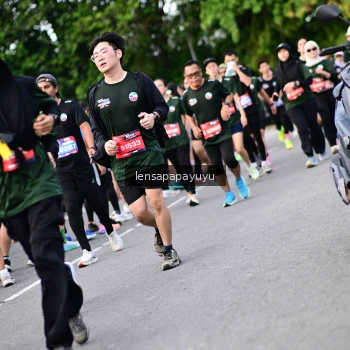 Runner Photo 4152587