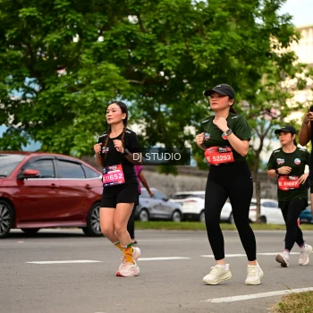 Runner Photo 4152605
