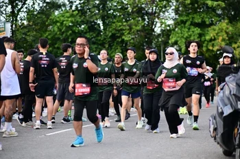 Runner Photo 4152618
