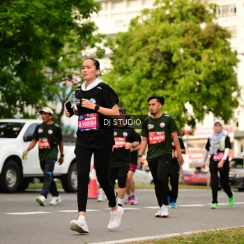 Runner Photo 4152622