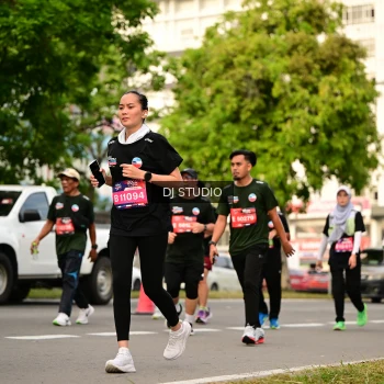 Runner Photo 4152625