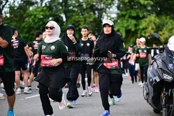 Runner Photo 4152629