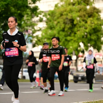 Runner Photo 4152637