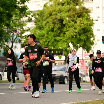 Runner Photo 4152645